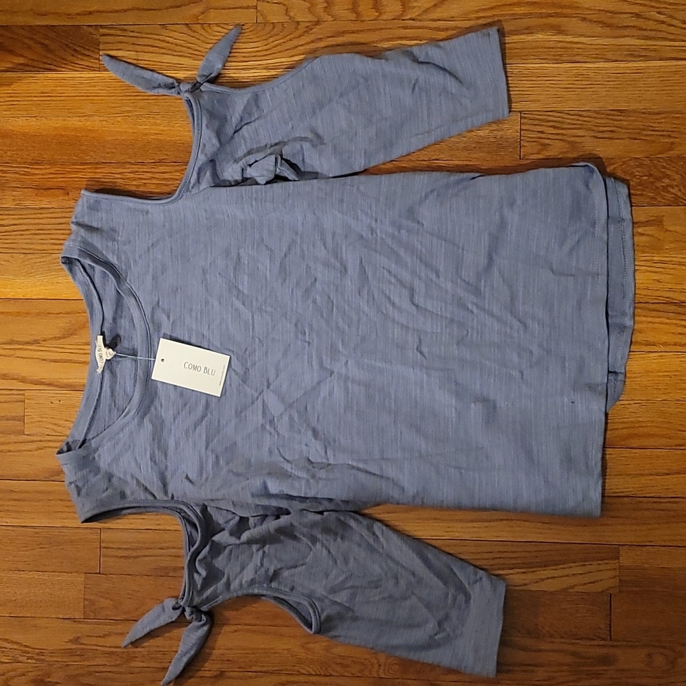 *NEW WITH TAGS* Como Blu Cold Shoulder Blouse/Shirt